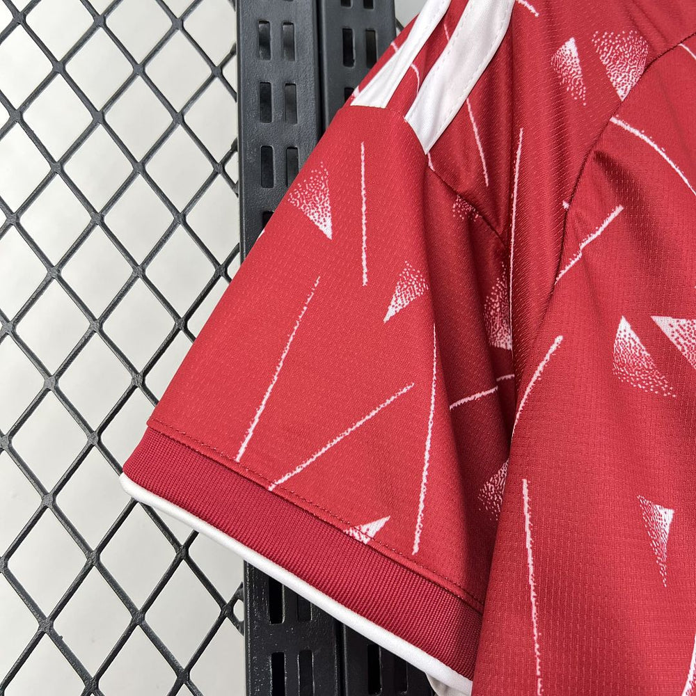 Liverpool Home 2026-27 Stadium Kit