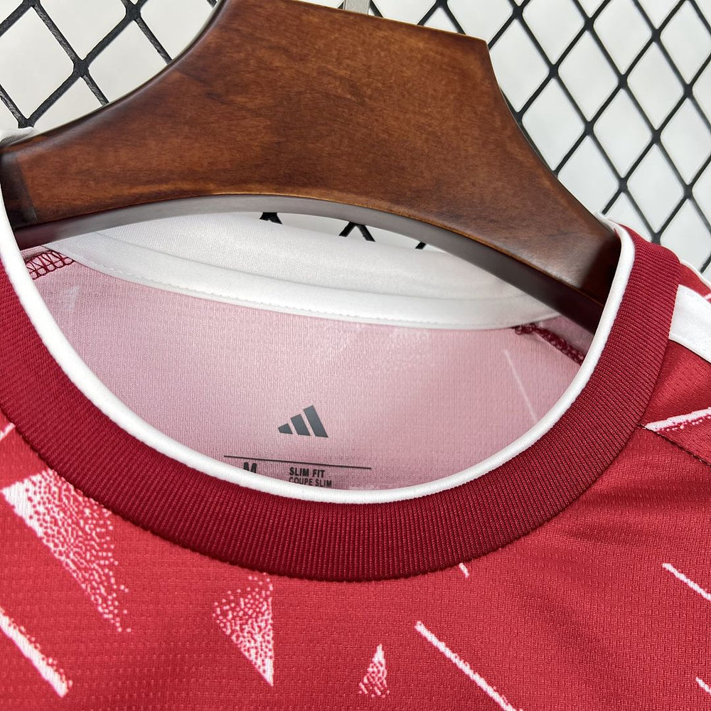 Liverpool Home 2026-27 Stadium Kit